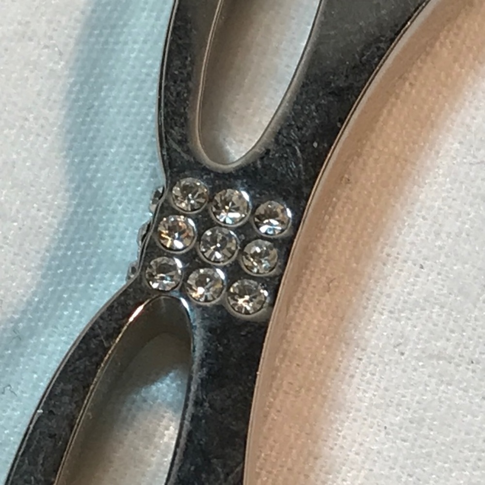 Lia Sophia bow bracelet, rhinestones, silver tone, bangle with stretch b… - Picture 5 of 6